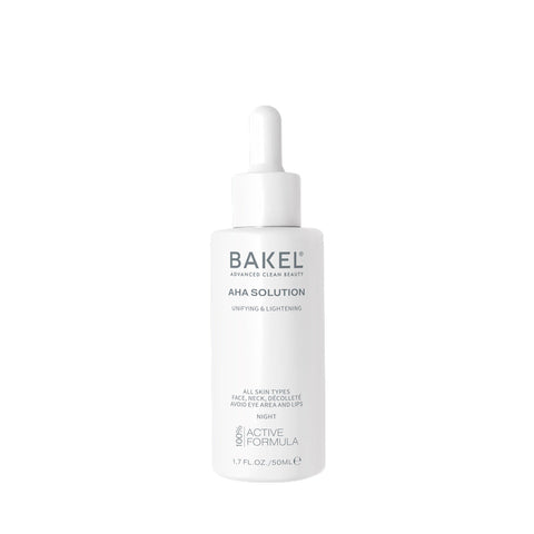 BAKEL AHA Solution, 50 ml, soluzione concentrata anti-macchie, su fondo bianco