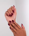 Lacqwear MNP Gel Polish 231 Extravaganza 10ml — rosso vino intenso